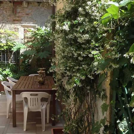 Casa A San Marco شقة