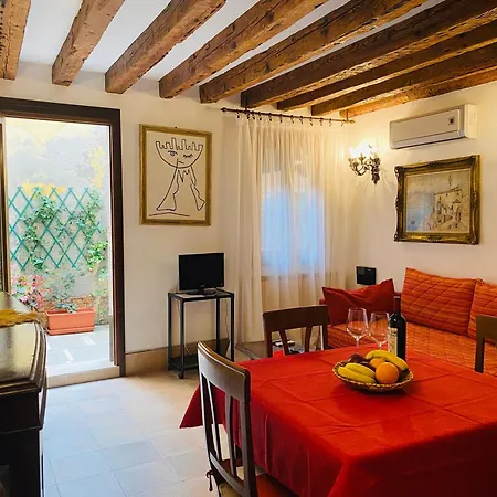Casa A San Marco شقة
